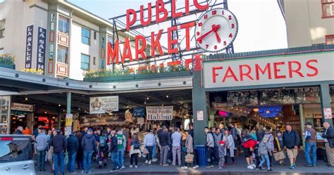  Pike Place Market'ın Kalabalığındaki Gizli Lezzetleri Keşfedin!