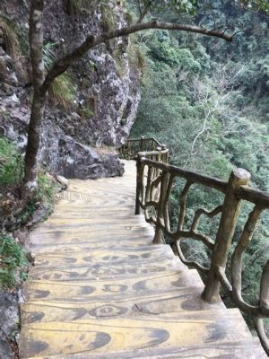  Panlongshan Yunding Ecotourism Area Tarihin İzlerini Taşıyor ve Muhteşem Manzaralar Sunuyor!